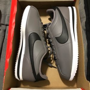NIKE CORTEZ GUNSMOKE GREY LEATHER